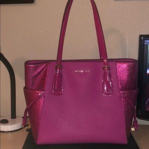 Michael Kors Voyager Ultra Pink